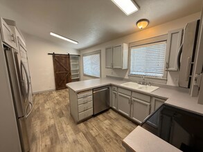667 E 1650 S St in Orem, UT - Building Photo - Building Photo
