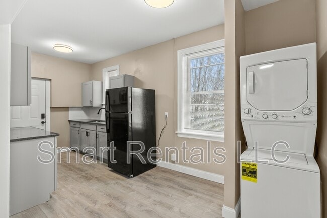 property at 4205 Ellenwood Ave