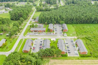 Kinston Village Apartments in Kinston, NC - Building Photo - Building Photo