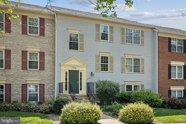7735 Inversham Dr in Falls Church, VA - Building Photo - Building Photo