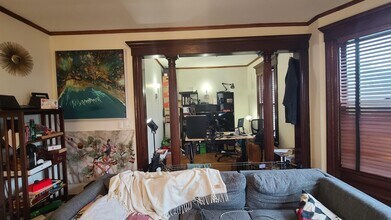 49 Hudson Pl in Weehawken, NJ - Building Photo - Building Photo