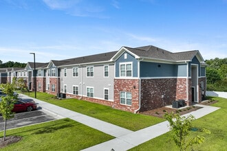 Magnolia Villas in Tifton, GA - Building Photo - Building Photo