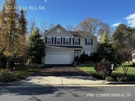 502 Holly Hill Dr in Barboursville, VA - Building Photo