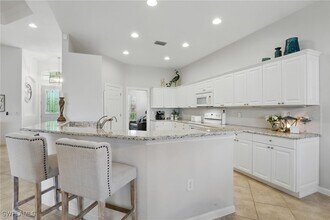 11119 Laughton Cir in Ft. Myers, FL - Building Photo - Building Photo