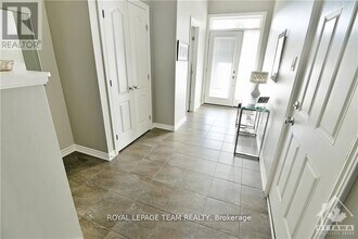 793 Hazelnut Crescent in Ottawa, ON - Building Photo - Building Photo