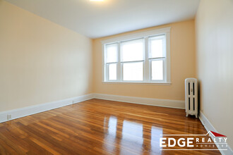 20 Coolidge St, Unit 5 in Brookline, MA - Building Photo - Building Photo