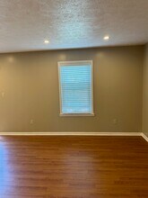 115 Villa Dr, Unit 115 Villa Dr. Pittsburgh in Pittsburgh, PA - Building Photo - Building Photo