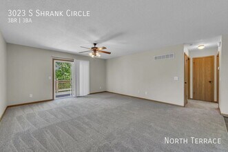 3023 S Shrank Rd in Independence, MO - Building Photo - Building Photo