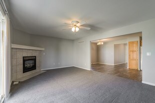 306 N 9th St
