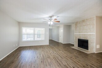 25714 Richards Rd in Spring, TX - Building Photo - Building Photo