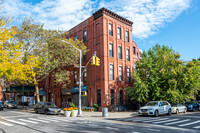 373 Tompkins Ave in Brooklyn, NY - Foto de edificio - Building Photo