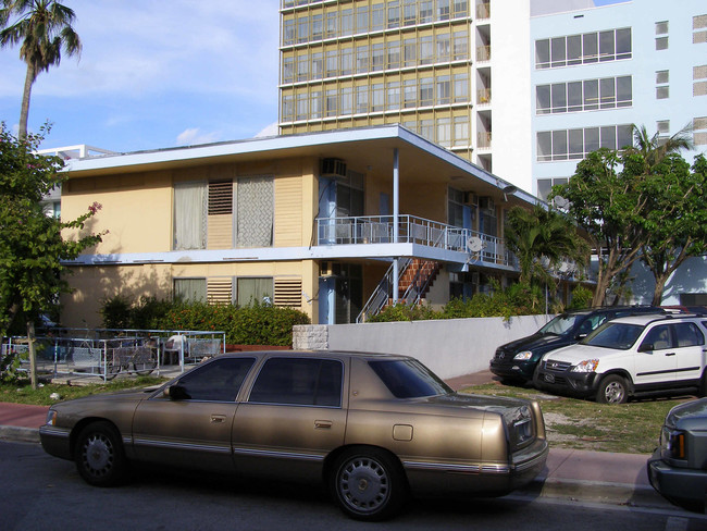 1685 Jefferson Ave in Miami Beach, FL - Building Photo - Building Photo