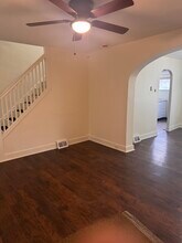 727 Maytide St in Pittsburgh, PA - Foto de edificio - Building Photo