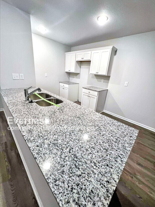 4243 Park Ave in Kansas City, MO - Building Photo - Building Photo