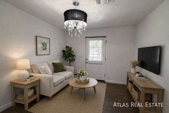 property at 1606 W Taylor St