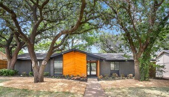 Bright Northwest Dallas home on large quarter-acre lot in Dallas, TX - Building Photo