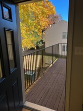 7264 Glen Hollow Ct in Annandale, VA - Building Photo - Building Photo