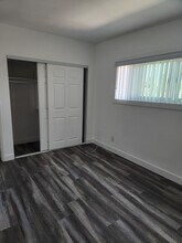 210 N Cordova St in Burbank, CA - Foto de edificio - Building Photo