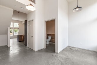 1518 NW 87th St in Seattle, WA - Building Photo - Building Photo