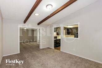 308 Coury Rd in Everman, TX - Building Photo - Building Photo