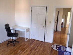 164 Strathmore Rd, Unit 21 in Boston, MA - Building Photo - Building Photo