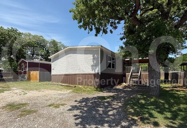 property at 7415 Remington Rd