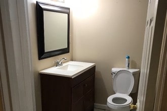 3522 Greenspring Ave in Baltimore, MD - Foto de edificio - Building Photo