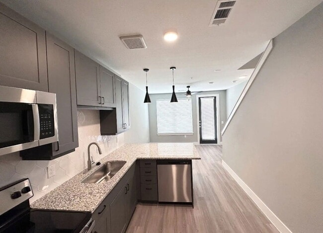 property at 5005 E Parmer Ln