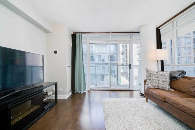 property at 21 Nelson St
