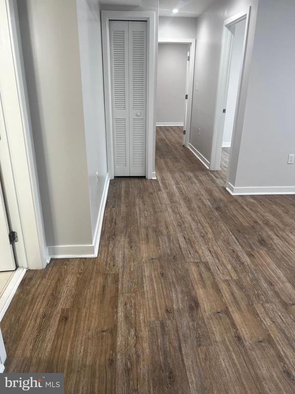 property at 1516 MARION Ave