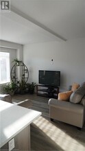 879 Edinburgh Dr in Woodstock, ON - Building Photo - Building Photo