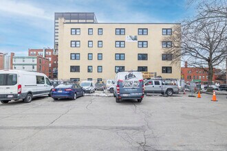 Trade Center Apartments in Manchester, NH - Building Photo - Building Photo