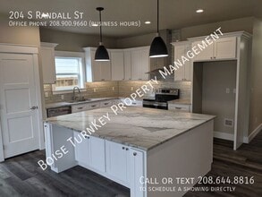 204 Randall St in Boise, ID - Foto de edificio - Building Photo