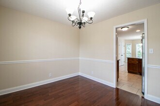 1398 Bruceton Dr in Clarksville, TN - Building Photo - Building Photo