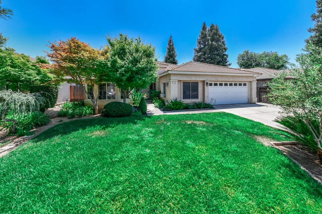 1789 E Ticonderoga Dr in Fresno, CA - Building Photo - Building Photo