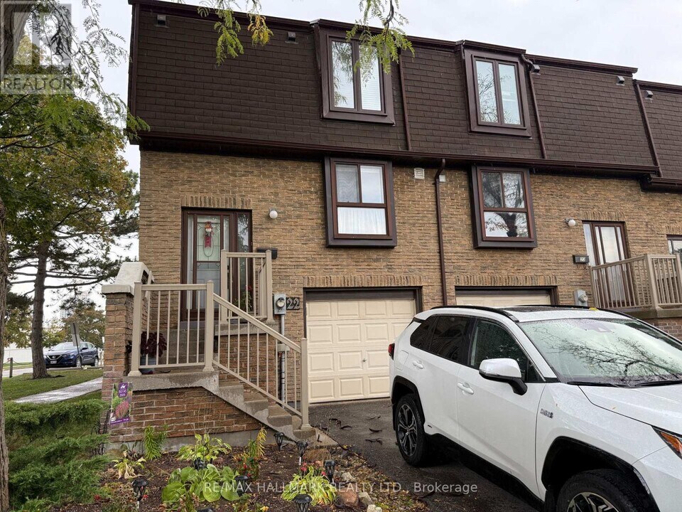 85 Baif Blvd in Richmond Hill, ON - Building Photo