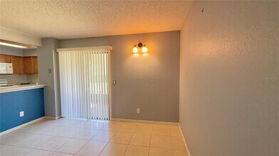 3038 Antique Oaks Cir in Winter Park, FL - Building Photo - Building Photo