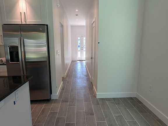 654 Main St-Unit -100 in Altamonte Springs, FL - Foto de edificio - Building Photo