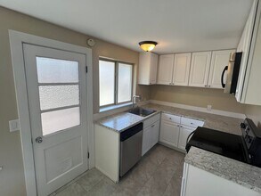 931 N 163rd St in Shoreline, WA - Building Photo - Building Photo