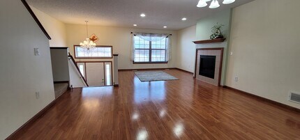 15205 French Dr N in Hugo, MN - Building Photo - Building Photo