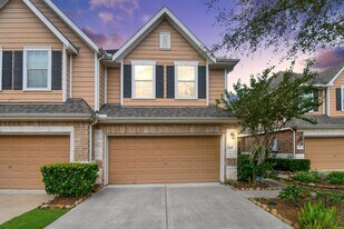 2202 Waterford Park St in Missouri City, TX - Building Photo