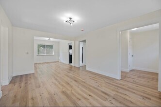 3907 Kirkup Ave in Cincinnati, OH - Building Photo - Building Photo