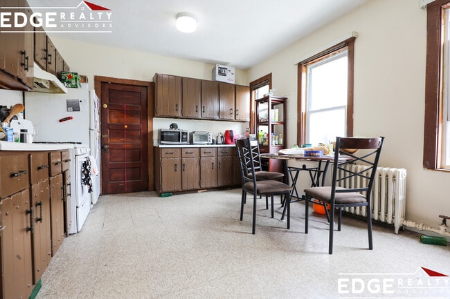 65 Hobart St, Unit 1