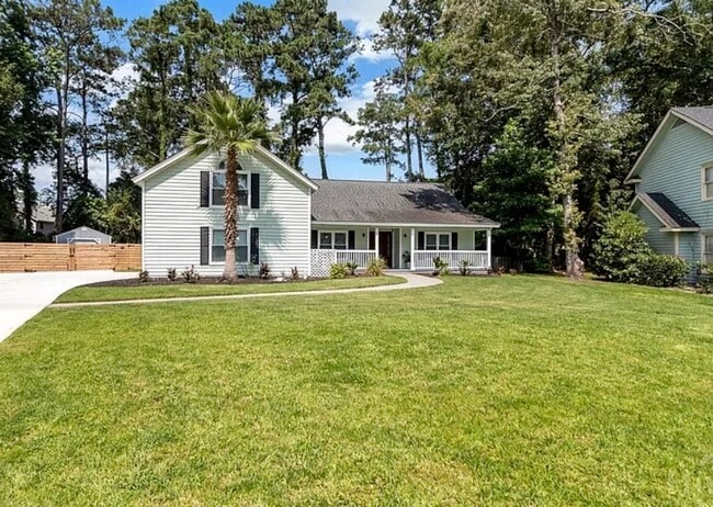 property at 115 E Coquena Cir