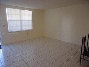 1770 79th Street Causeway in North Bay Village, FL - Building Photo - Building Photo