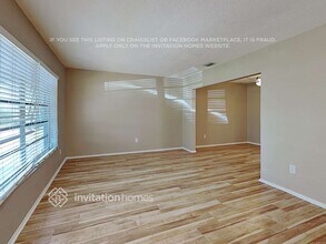 7001 NW 11th Pl in Plantation, FL - Foto de edificio - Building Photo