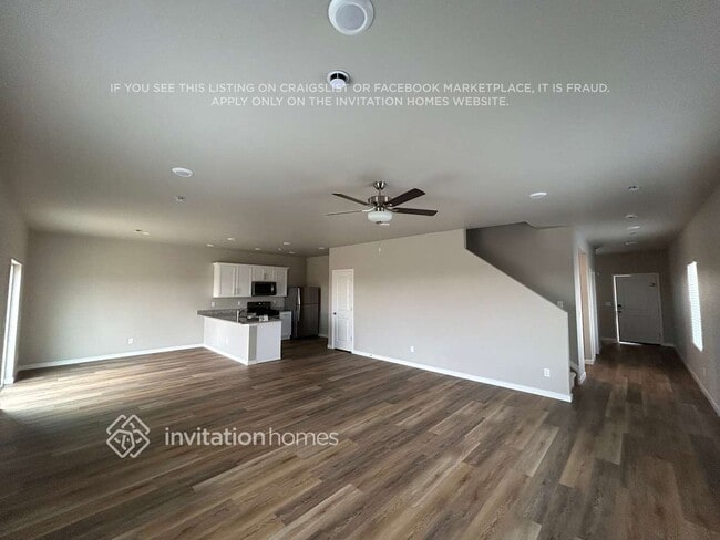 7334 Green River Ave in Frederick, CO - Foto de edificio - Building Photo