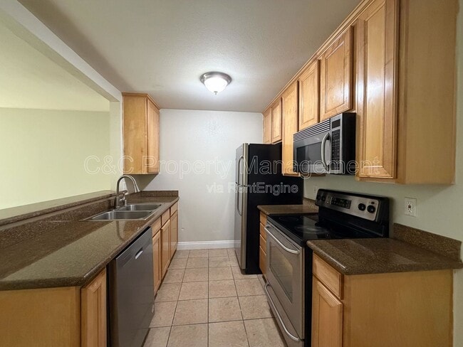 1045 Peach Ave in El Cajon, CA - Building Photo - Building Photo