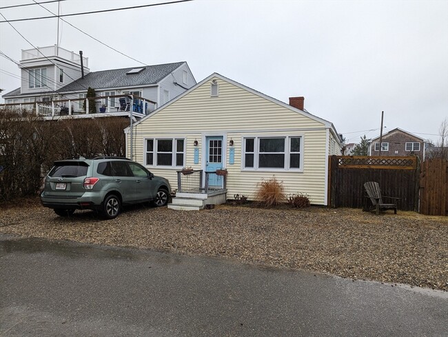 12 67th St in Newburyport, MA - Building Photo - Building Photo