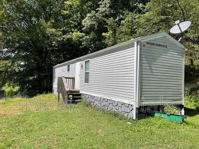 property at 481 Tackett Branch Rd